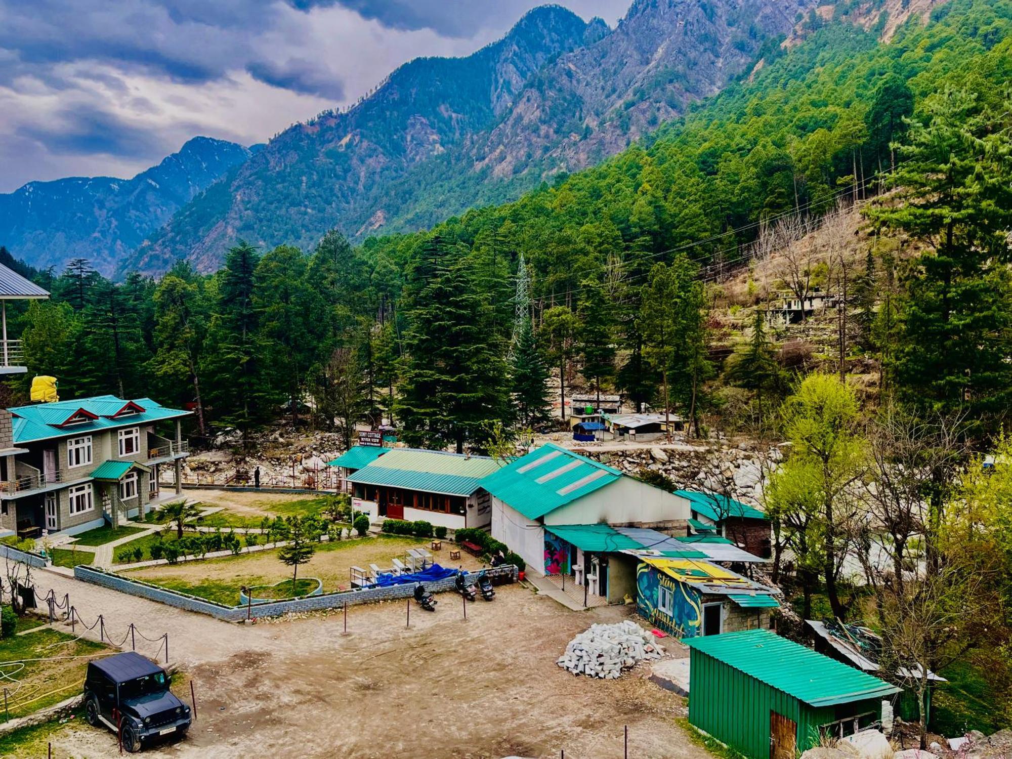 Hotel Dream Valley Kasol #Near Mall Road #River View #Parking #Gaming Zone #Open Terrace #Restaurant ภายนอก รูปภาพ