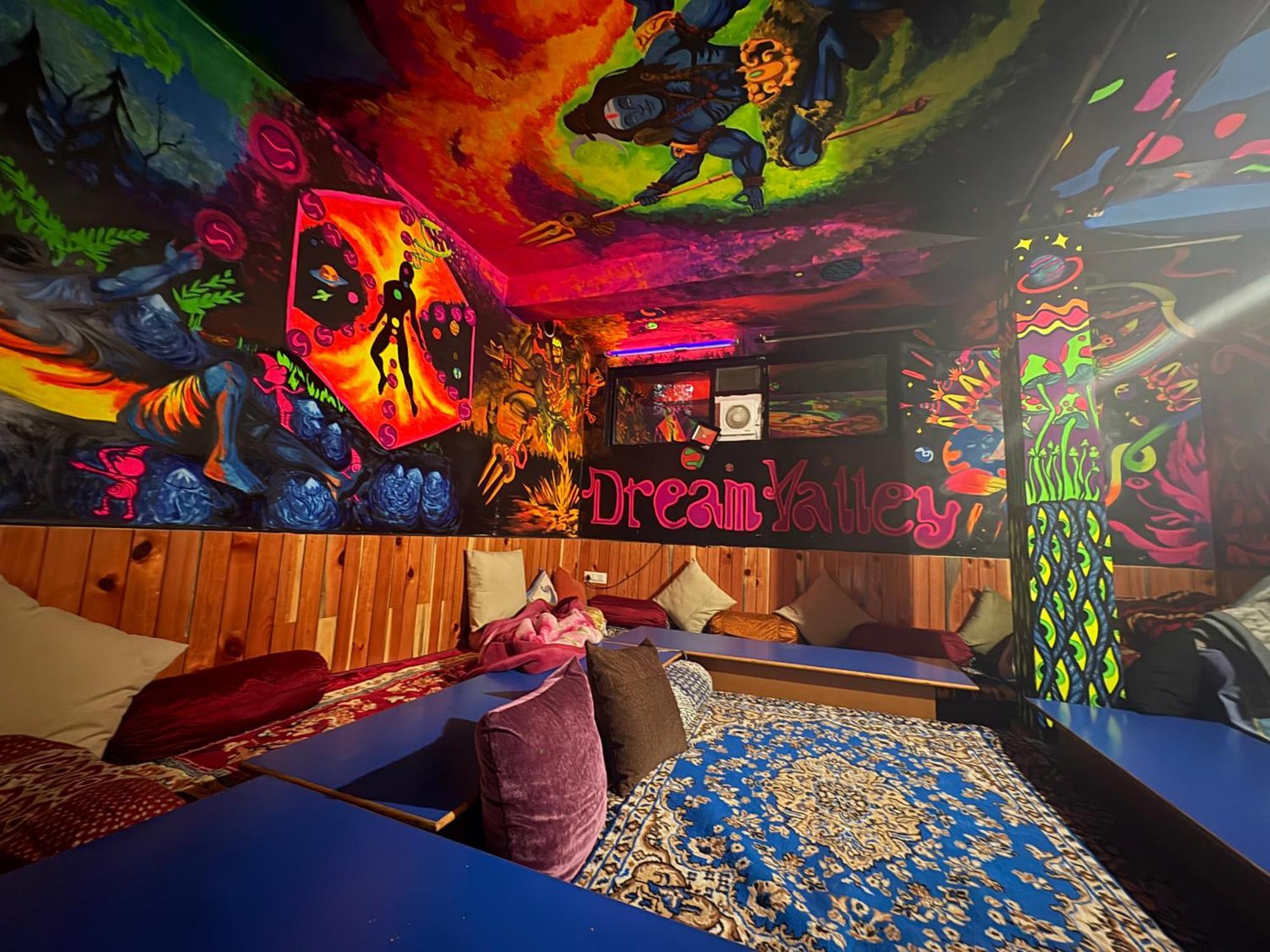 Hotel Dream Valley Kasol #Near Mall Road #River View #Parking #Gaming Zone #Open Terrace #Restaurant ภายนอก รูปภาพ
