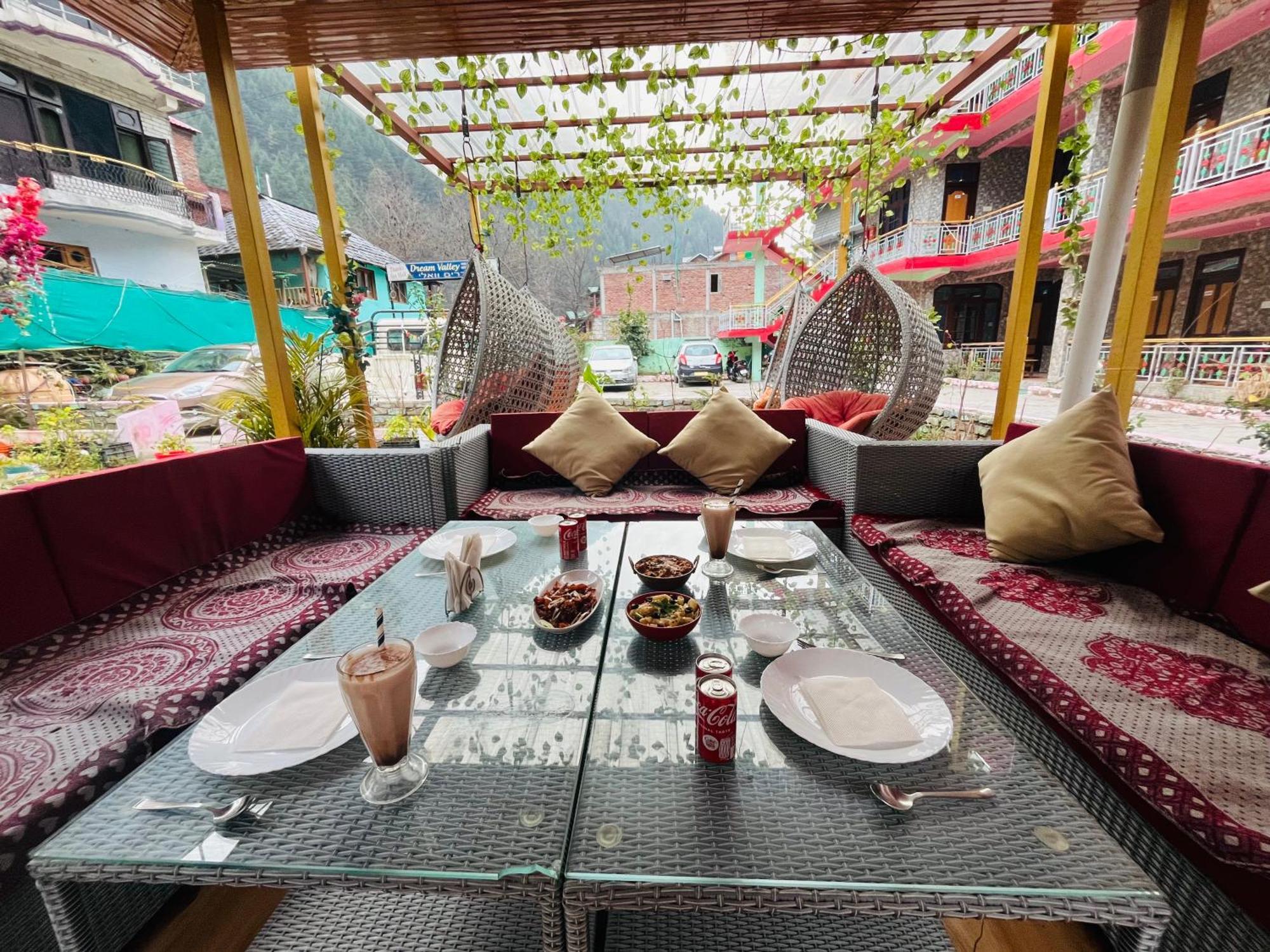Hotel Dream Valley Kasol #Near Mall Road #River View #Parking #Gaming Zone #Open Terrace #Restaurant ภายนอก รูปภาพ